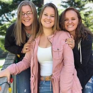 Meet your Posher, Micki